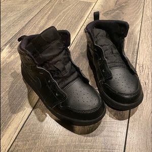 Air Jordan 1 mid toddler